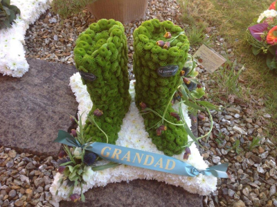 Funeral Tribute - One of a kind funeral tributes made to order.