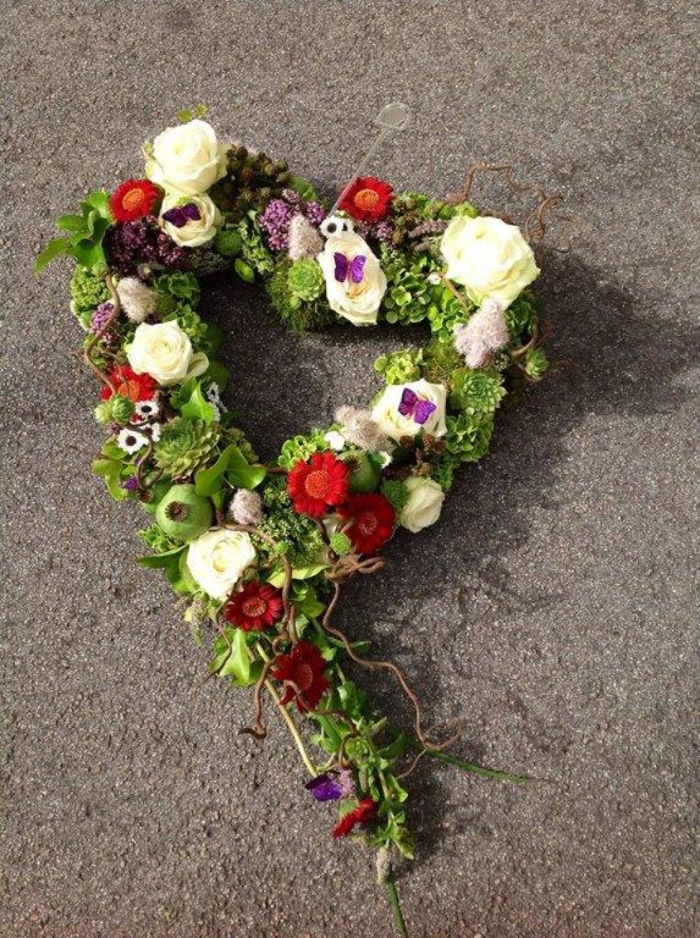 Open Abstract Heart Wreath